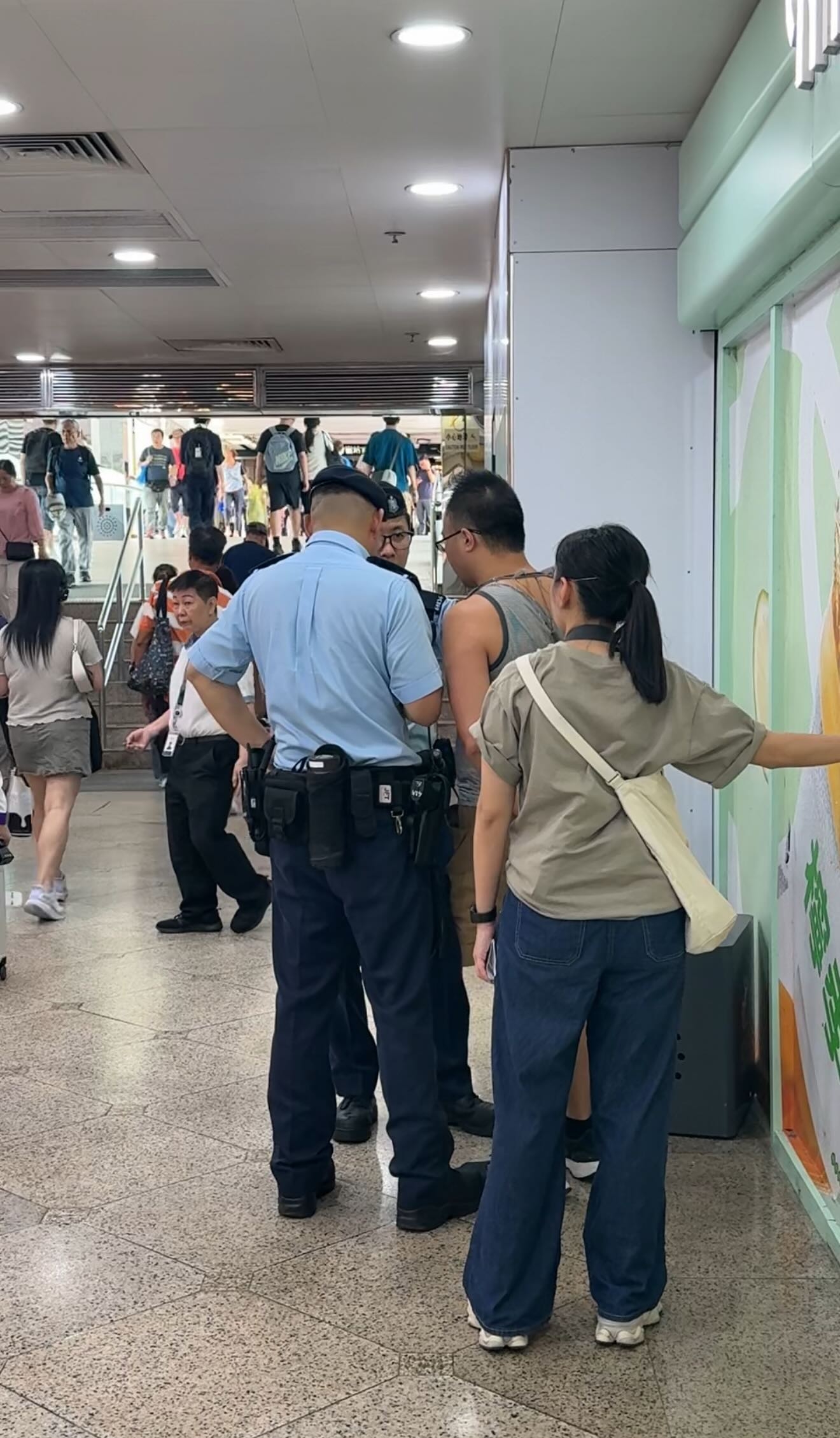 粉嶺名都美女KOL遭跟蹤偷拍　疑犯逃跑被3熱心男逮捕