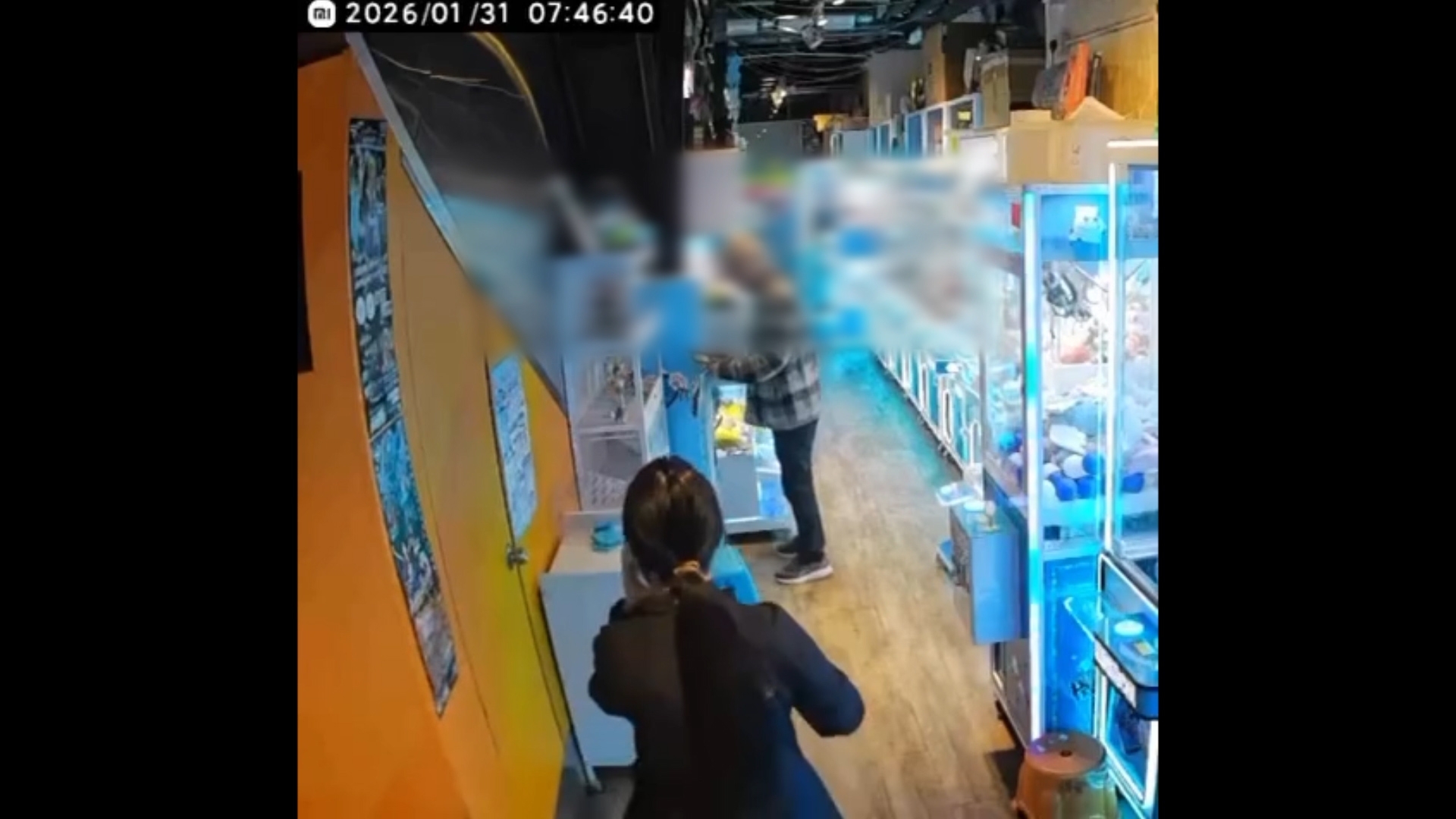 太和邨夾公仔舖男客仔疑偷公仔　店主籲「盡快交還」　網民卻因1原因反鬧店家