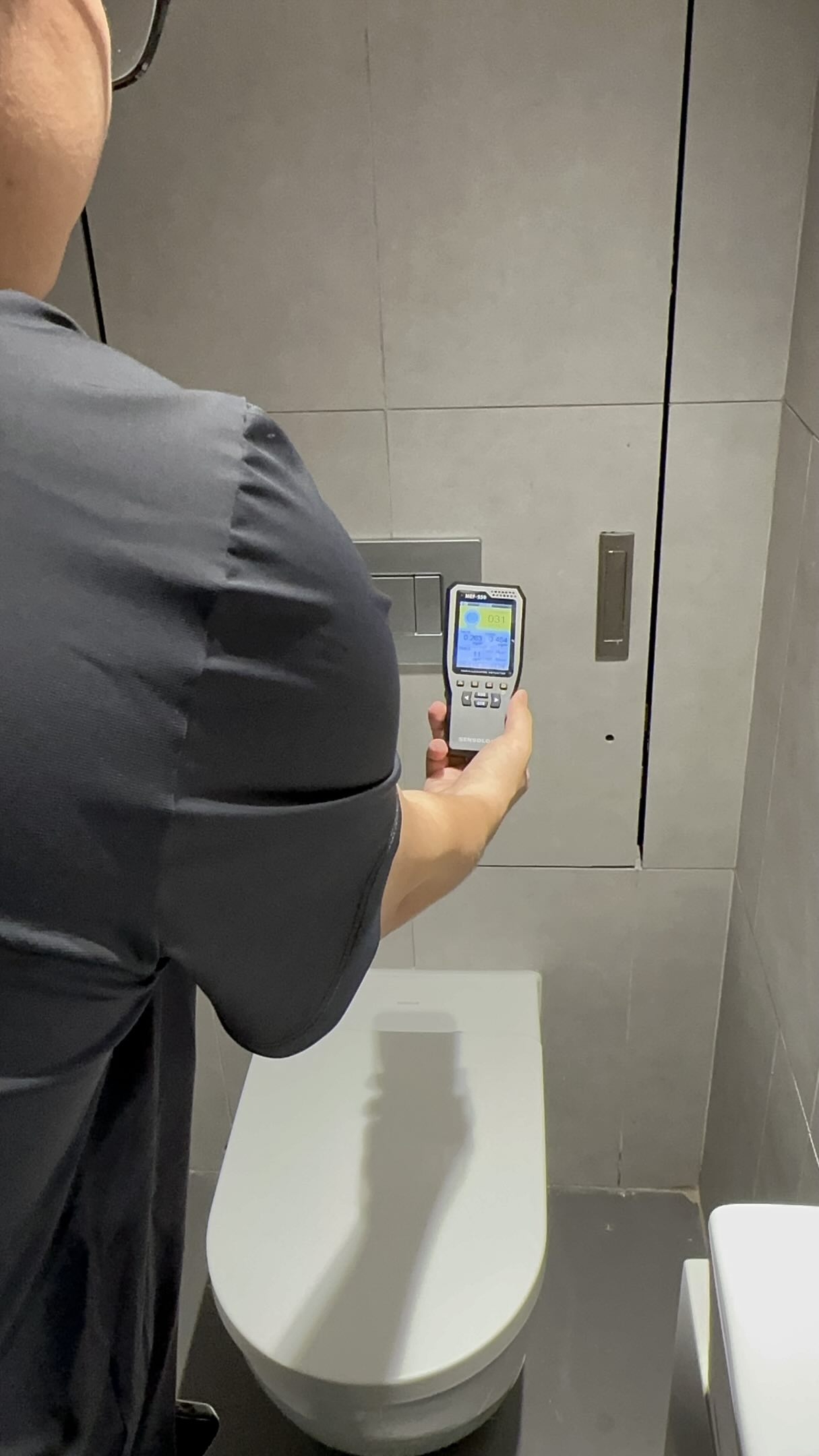 東張西望報料｜科大新宿舍疑「甲醛超標」　同學感身體不適　校方：數據達標 (Threads／gravityzjs)