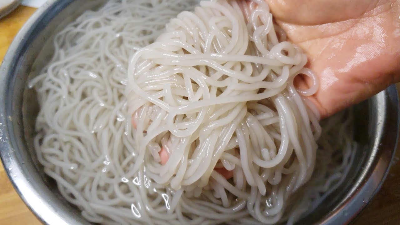 自制红薯粉条，好吃筋道无添加，详细比例告诉你一次就能成功