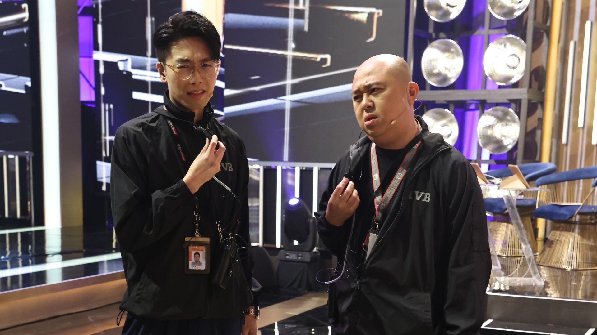 Bob同6號一個轉身變成FM。