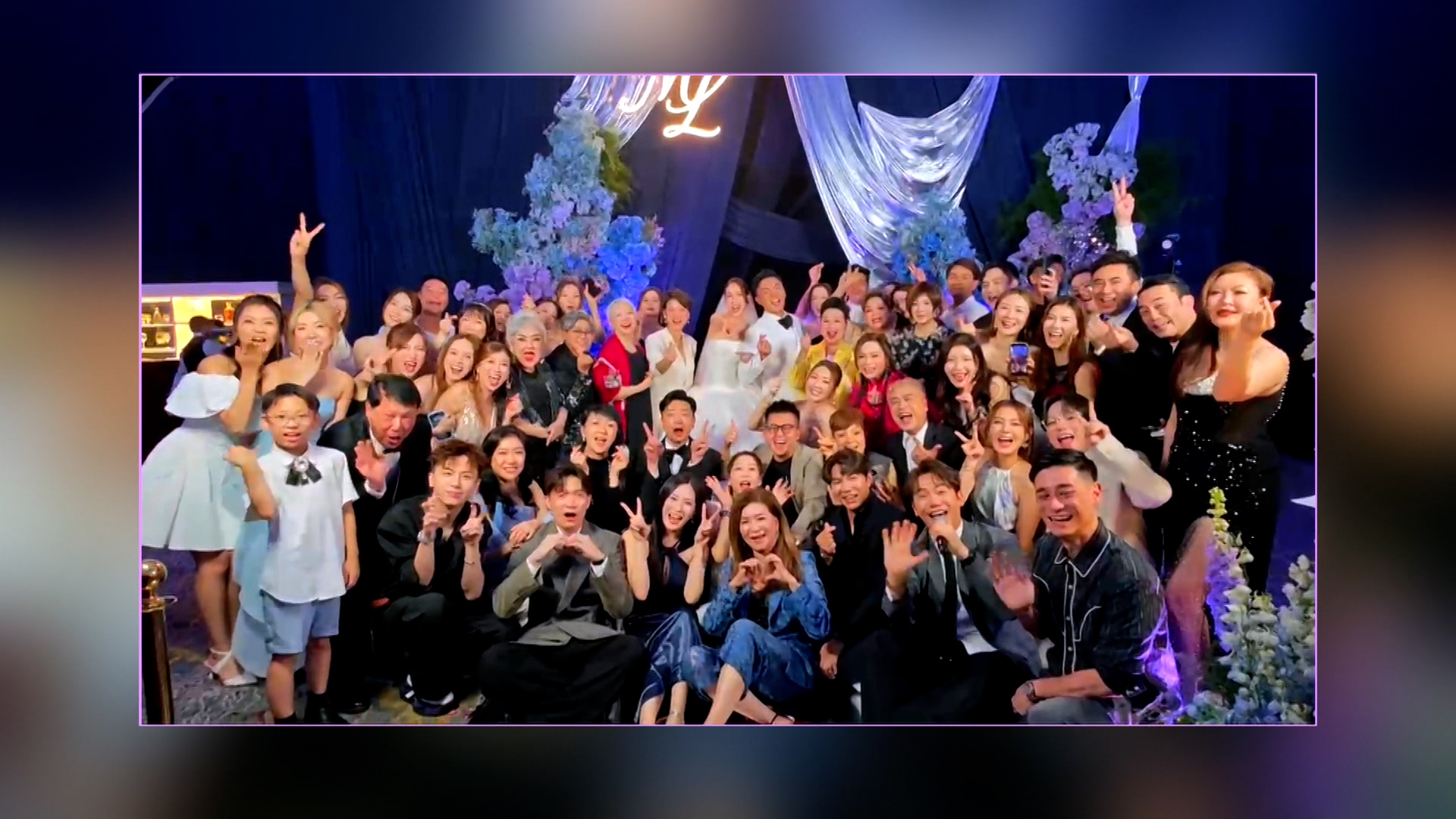不少TVB藝員同事都有出席，大家都很替他們開心。