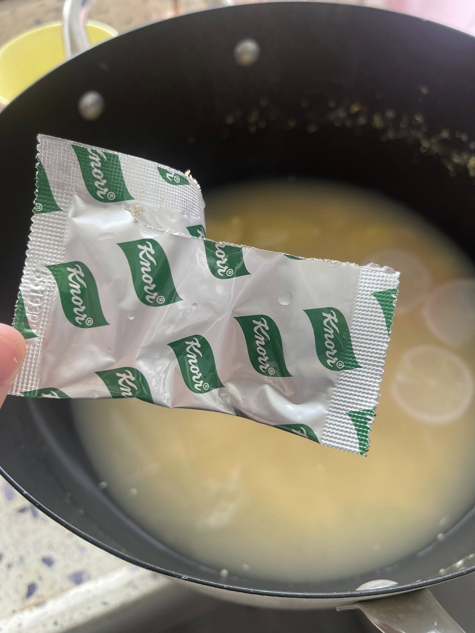 近日有港媽在社交平台發帖，控訴丈夫「毀掉」自己精心準備的健康午餐，引起網民熱烈討論。