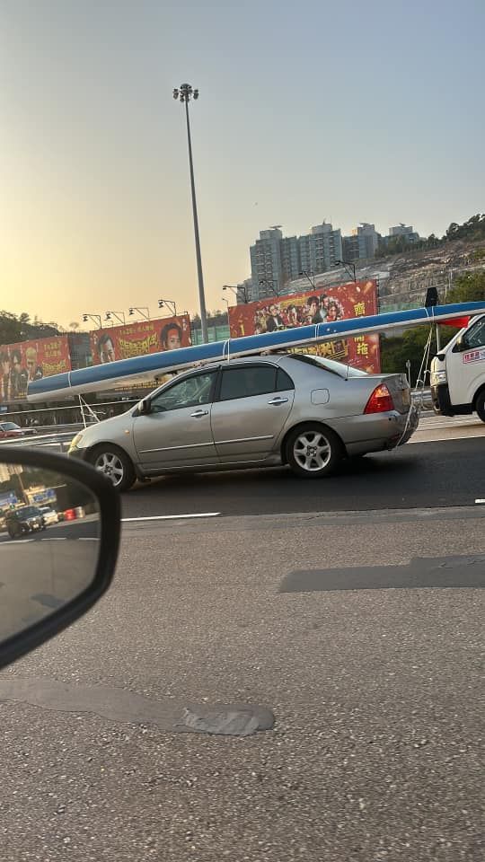 有網民另上傳「超載」照片