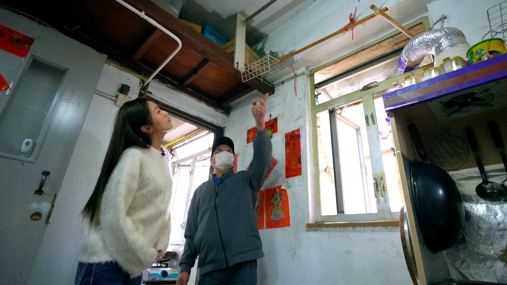 陳生現時以3千元租住這個60平方呎的「劏房」。