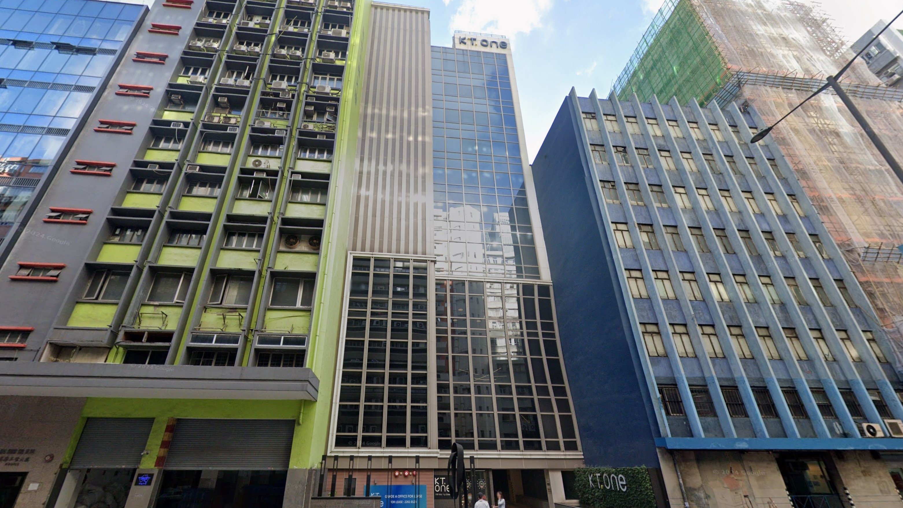 由內房同創集團持有的觀塘偉業街全幢商廈，以1.5億易手，平均呎價3317元，物業八年間貶值約67%。（Google街景截圖）