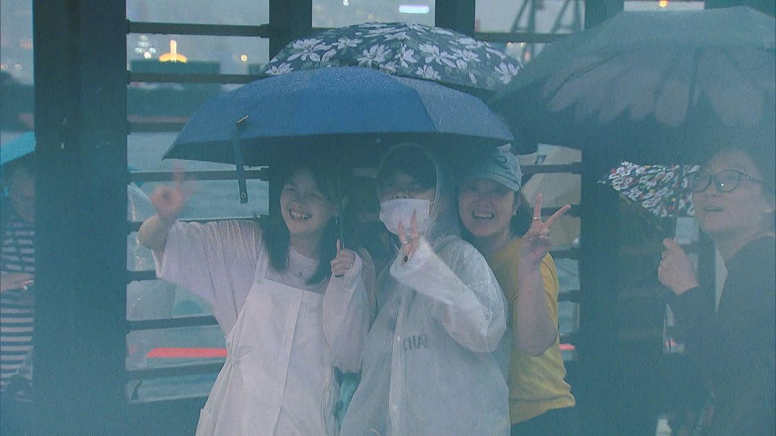 天文台料明日狂風雷暴