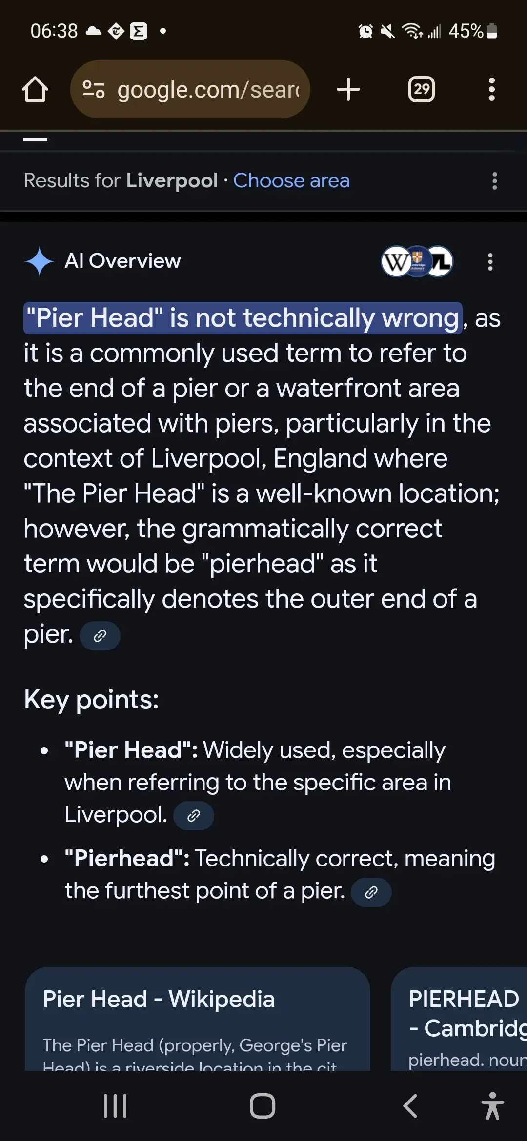 巴士路牌碼頭譯名為「Pier Head」，網民解釋譯名原來「意思大有來頭」。