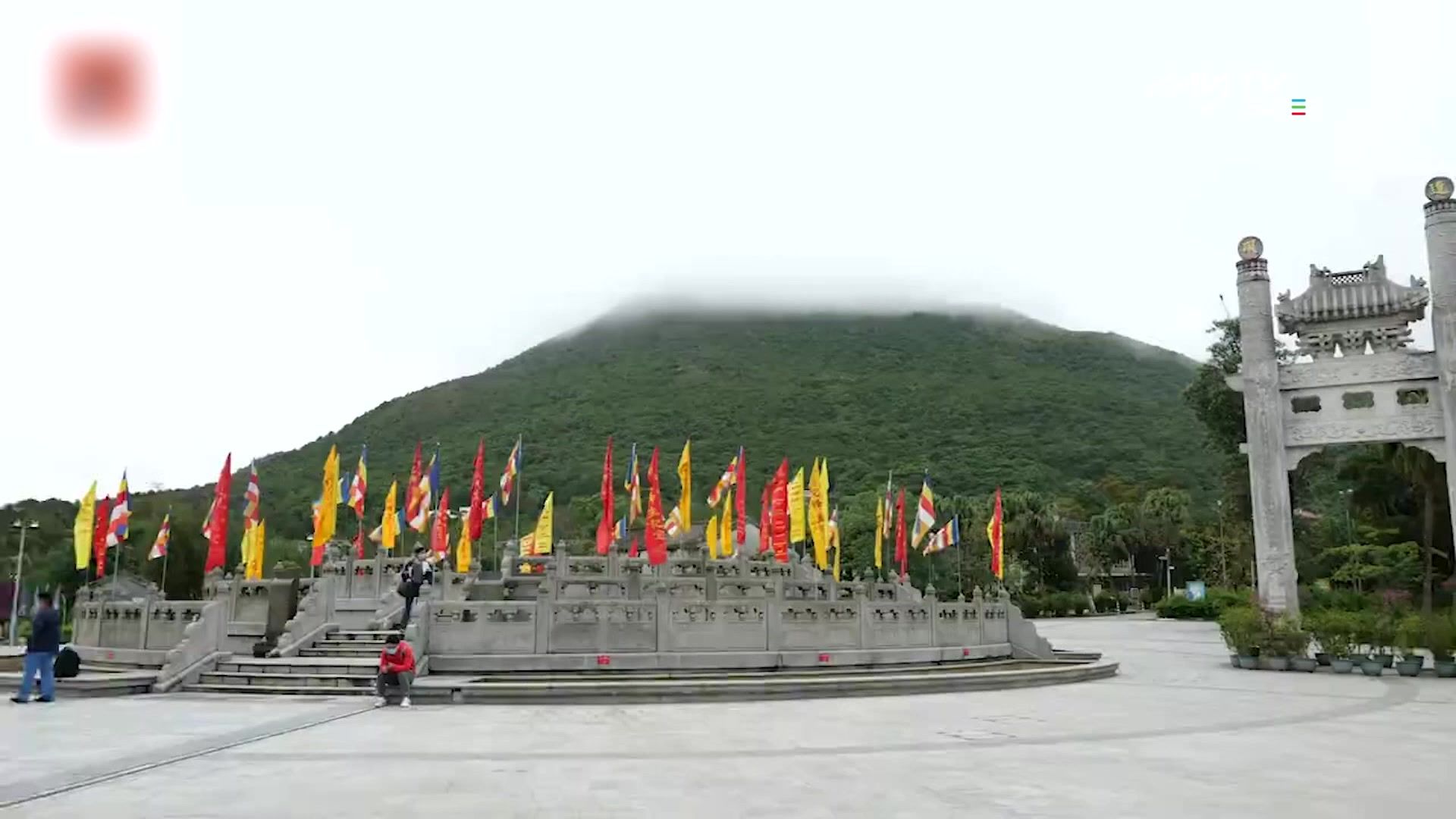 蔡思貝 張振朗 張曦雯訪天壇大佛 #影視樂園 - 東張+