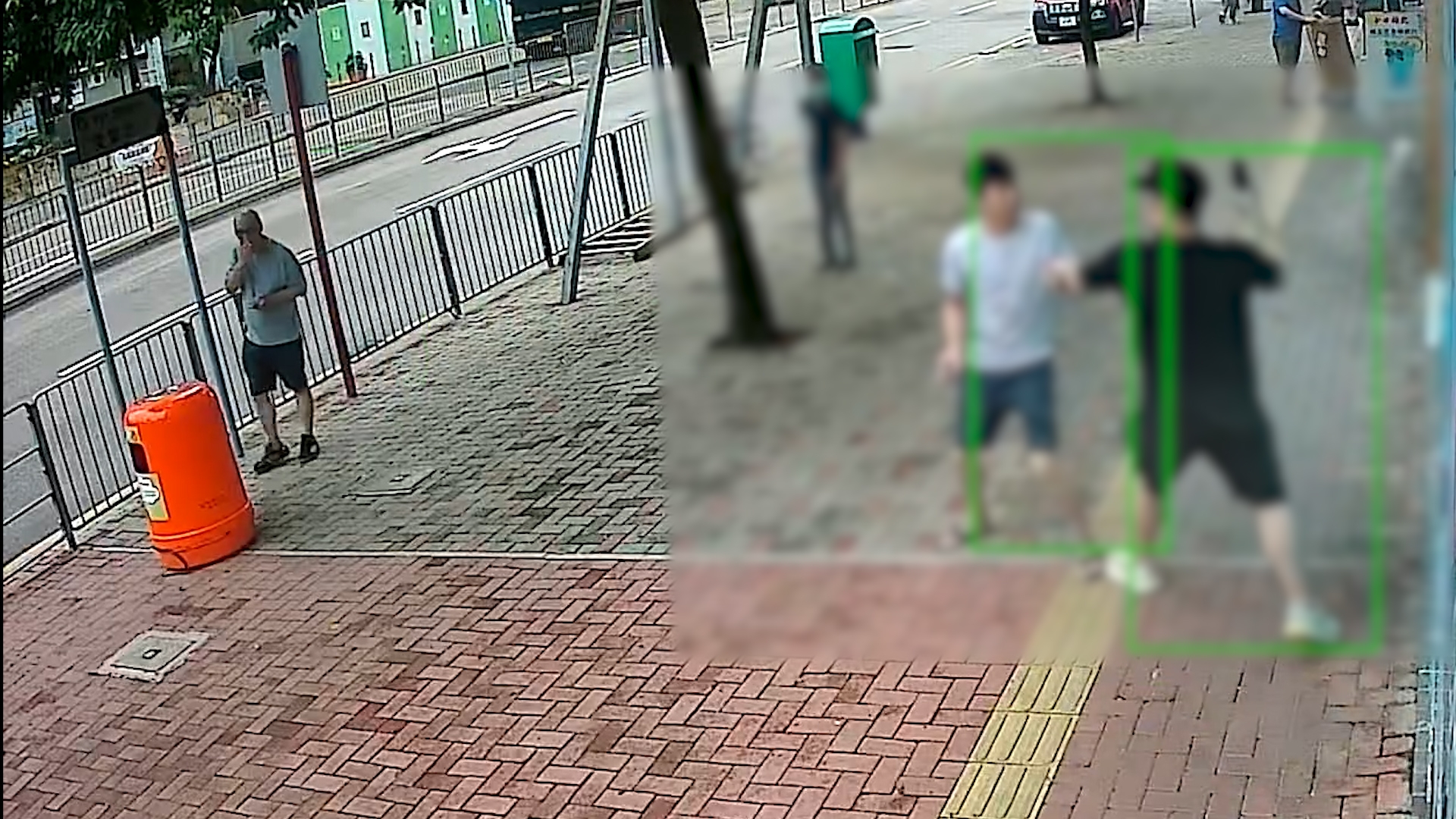 筲箕灣MMA｜商店員工慘遭客人怒打　被拎遮暴打狂毆多拳過程全拍下