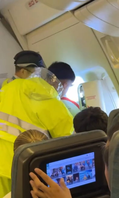 國泰客機緊急出口漏水照起飛乘客憂飛行安全