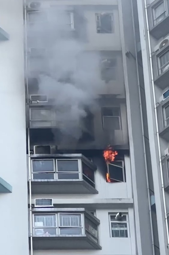 石硤尾邨奪命火｜美如樓單位失火　至少1死4傷