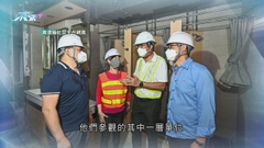 黃偉綸訪港大黃竹坑學生宿舍地盤 聽取團隊講解「組裝合成」建築法