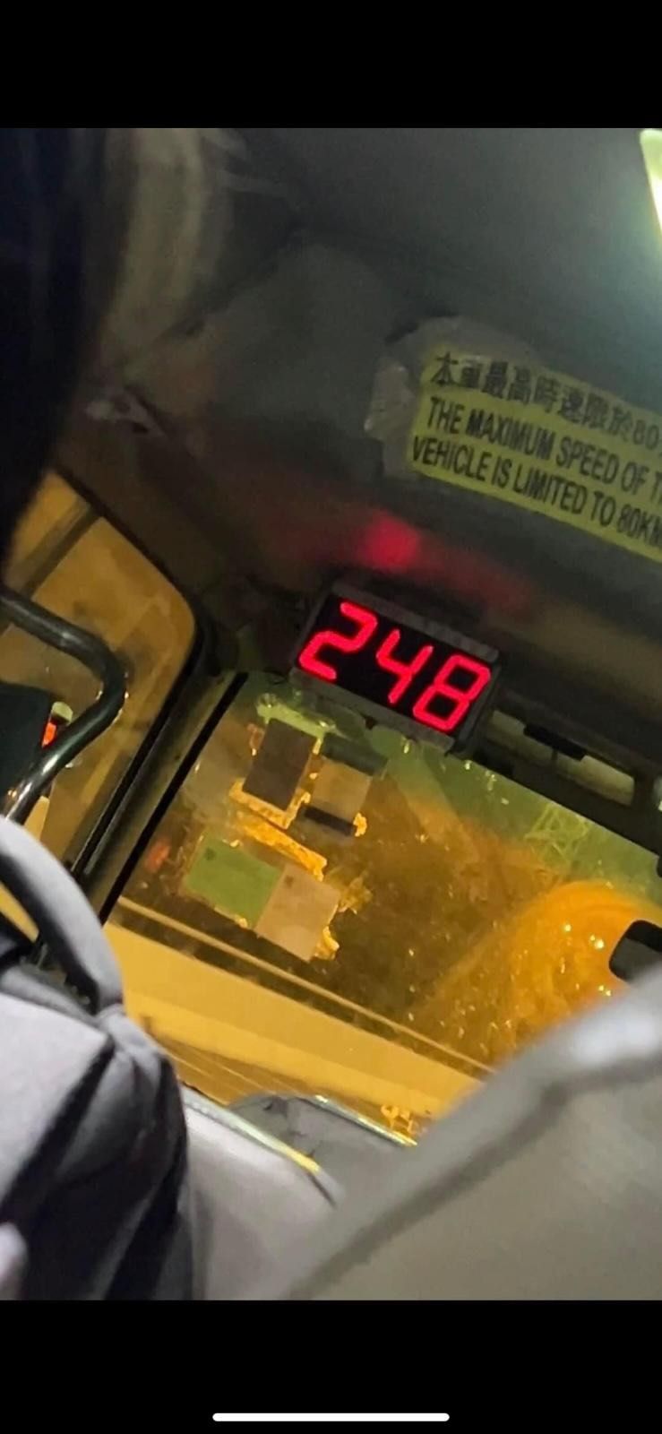 網民留言大曬亡命小巴事蹟。(網上圖片)