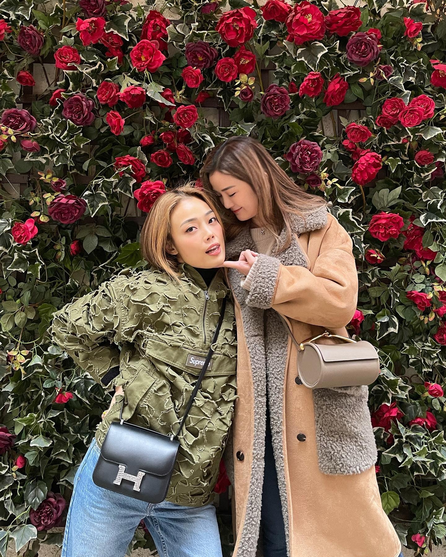 呢兩姐妹都有把握時間周圍去玩。