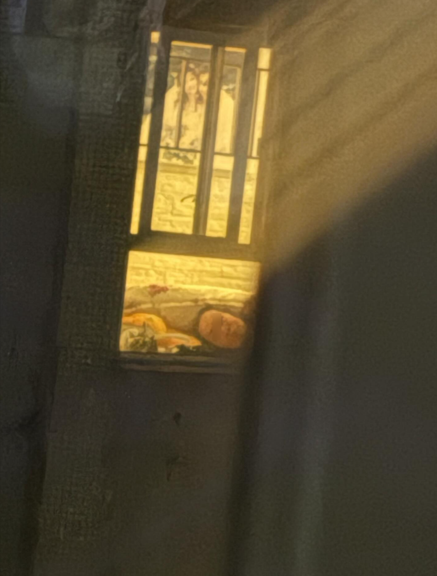 工人姐姐訂製一比一人形公仔惹虛驚　嚇壞鄰居以為發現屍體報警