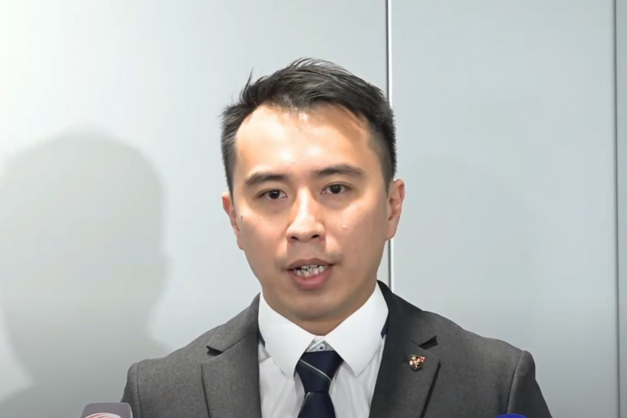 商業罪案調查科訛騙組總督察吳基駿（警方YouTube直播截圖）