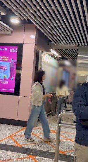 港鐵內地女疑逃票連環跳閘過程全拍下