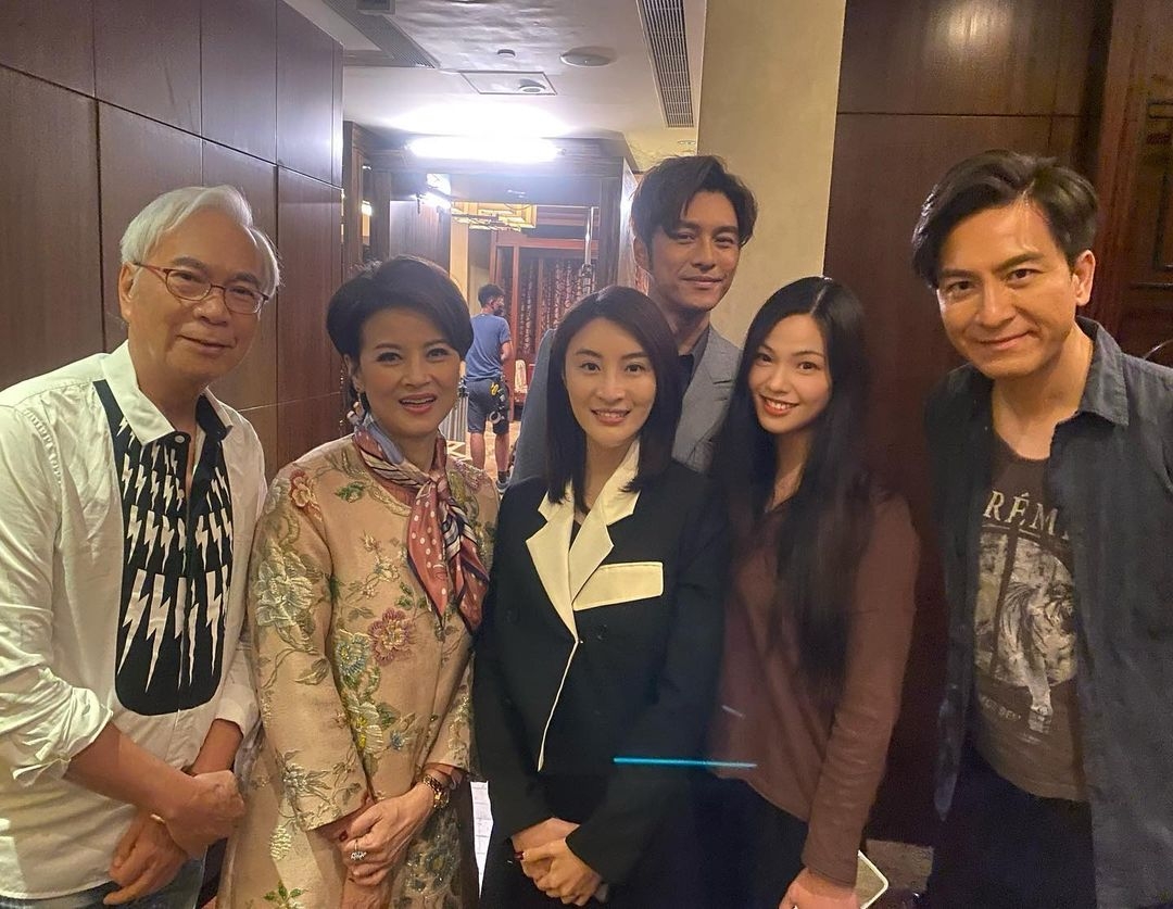 72歲李龍基與36歲女友Chris Wong拍拖4年幾，呢段「爺孫戀」今年內拉埋天窗。