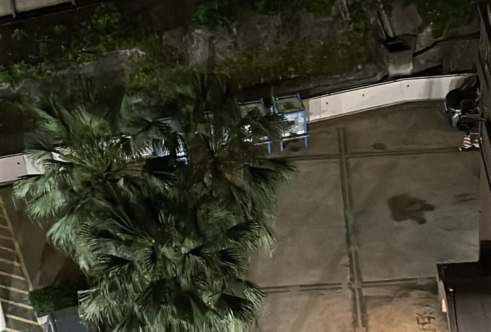 屯門公路爆水管｜多區居民昨夜落樓取水使用