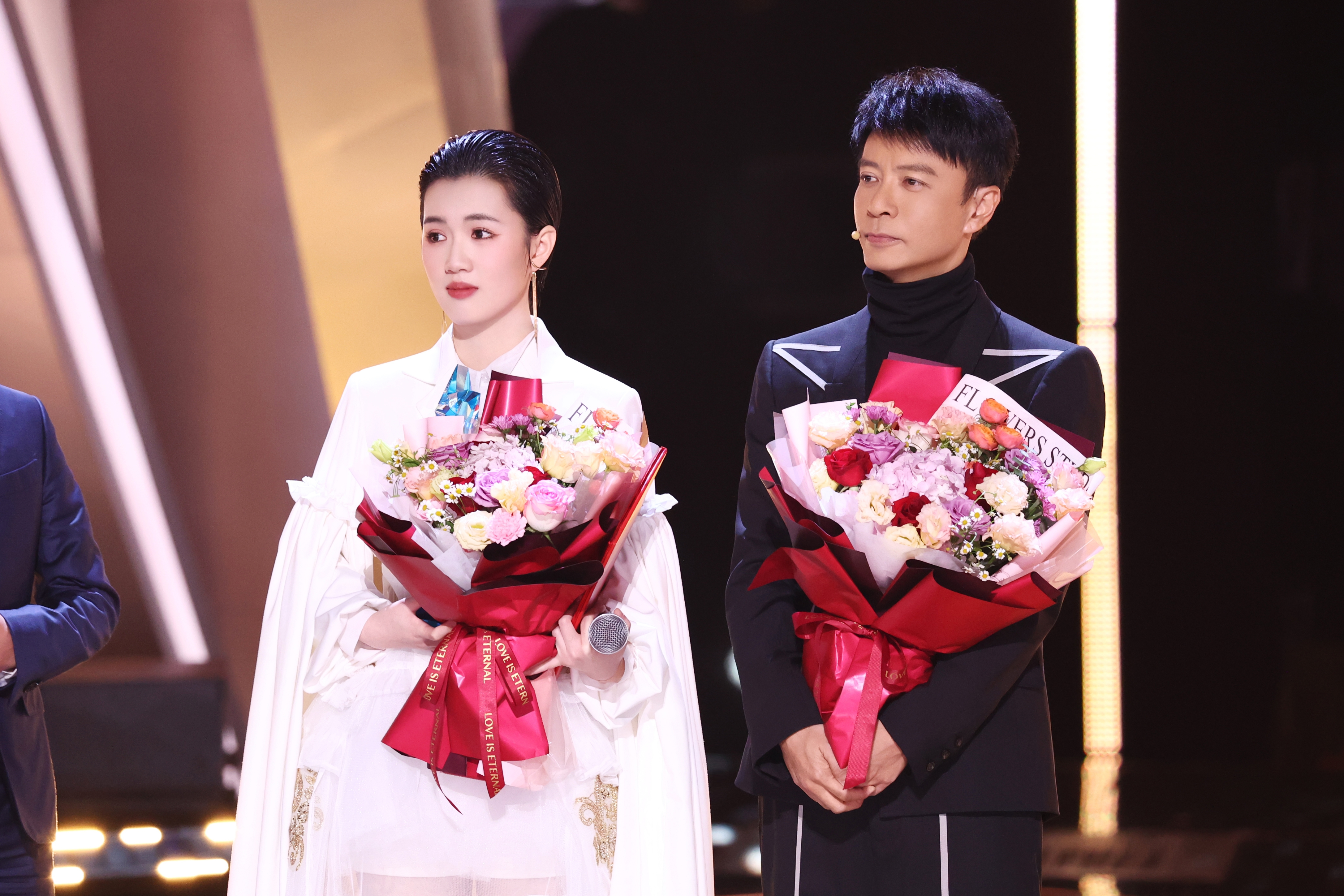 李克勤去年為《中國好聲音》第10季擔任導師，首次出任即成為「總冠軍導師」，帶挈人氣急升，今年再冧莊。