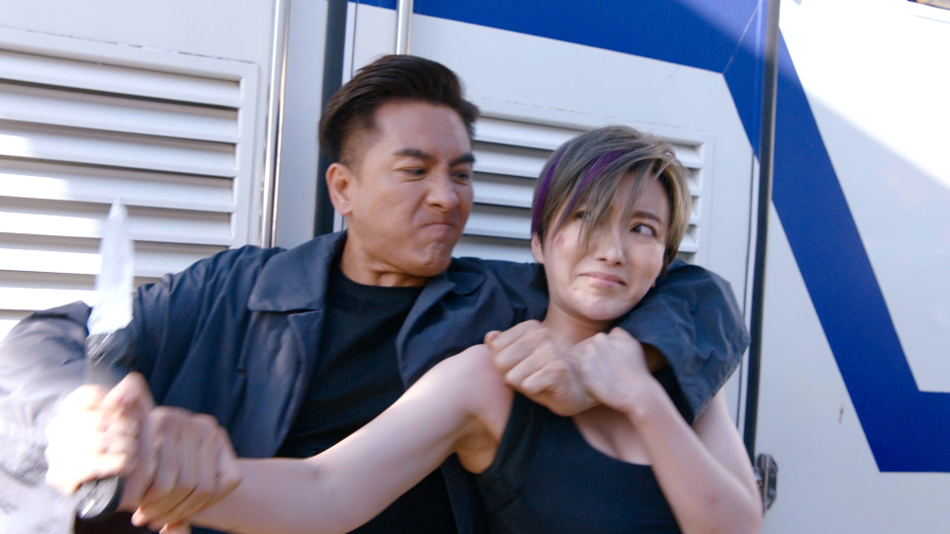 Lena同馬明有連場打鬥戲。