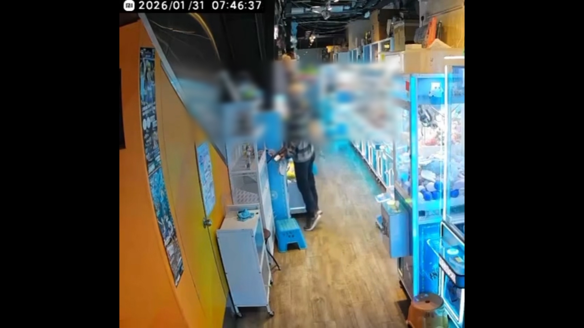 太和邨夾公仔舖男客仔疑偷公仔　店主籲「盡快交還」　網民卻因1原因反鬧店家