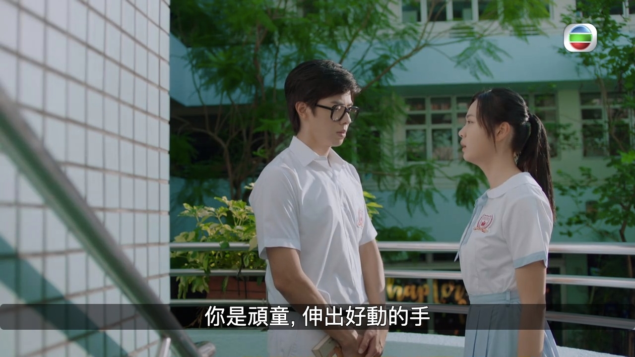 游游同林正峰再度演情侶，網民都話佢哋係TVB御用戀人。