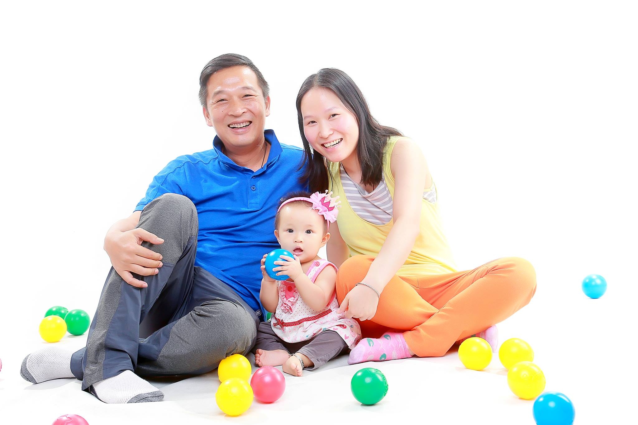 No photo description available.