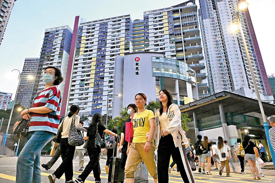 房協擬9月起全面實施富戶政策2.5萬戶將簽新租約- 香港- 大公文匯網