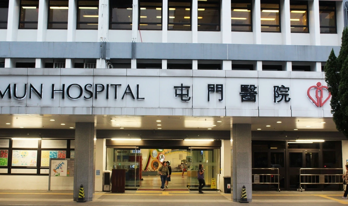 珍惜生命｜屯門友愛邨36歲女子墮樓　倒臥大廈簷篷送院不治　警方正調查尋死原因