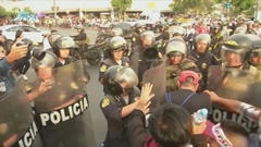 秘魯政局動盪連日示威至少8死 全國進入30日緊急狀態
