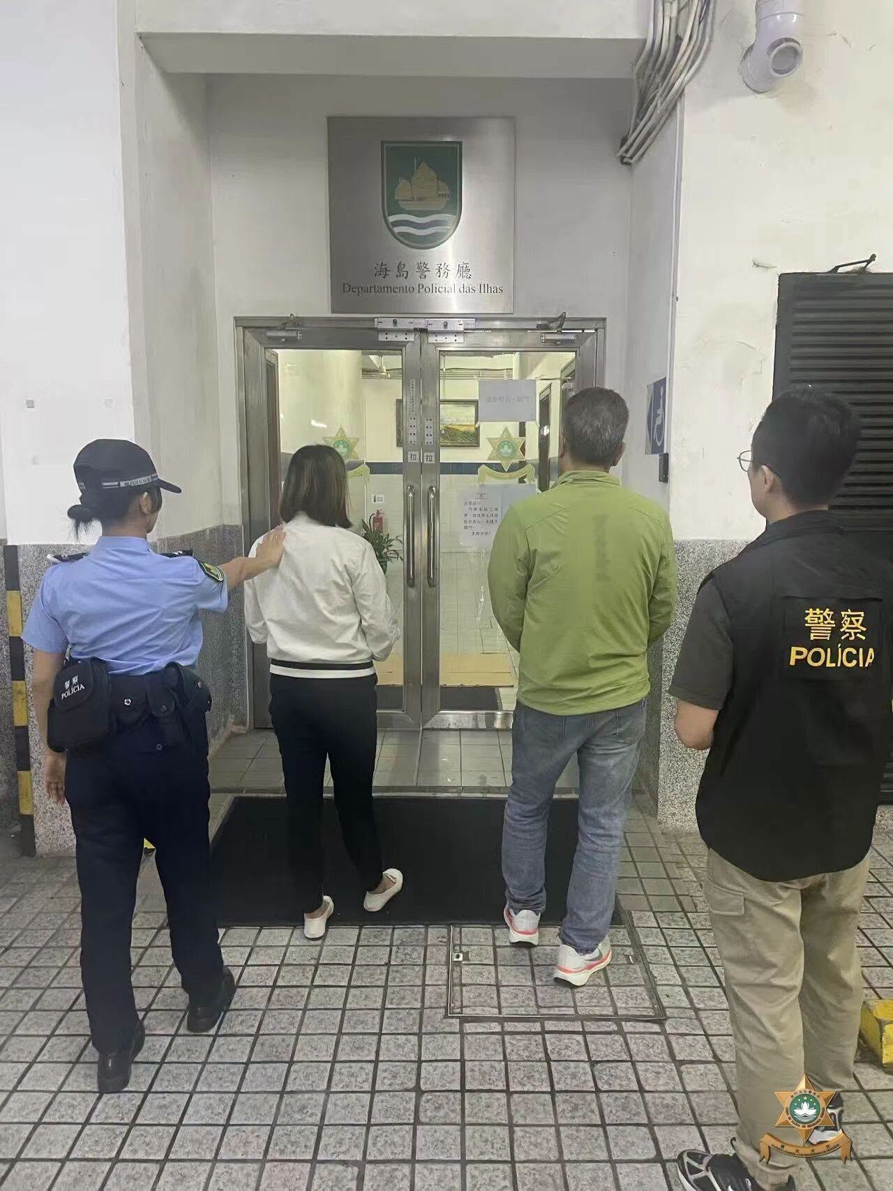 澳門治安警接報調查後，本月2日在港珠澳大橋澳門口岸截獲涉案港人夫婦