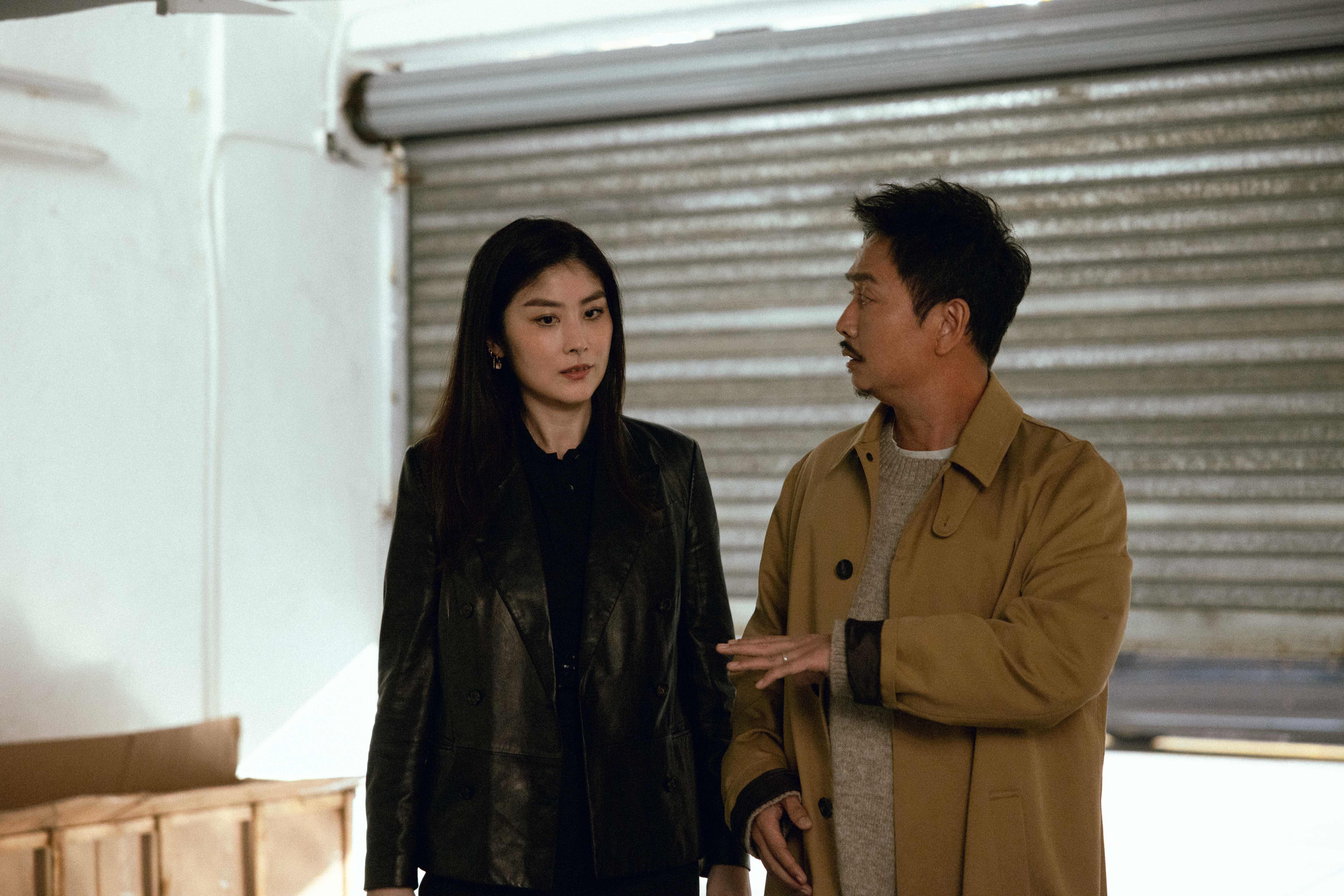 《我的親人》由林若寧填詞，並由韓國音樂人YOO JEONG HYEON編曲。