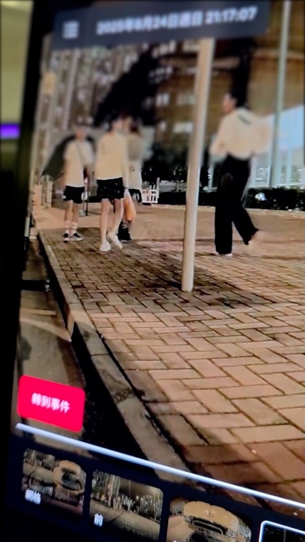 樓主表示事發於觀塘安秀道。（Facebook影片截圖／車cam L（香港群組）／Kelvin Li）