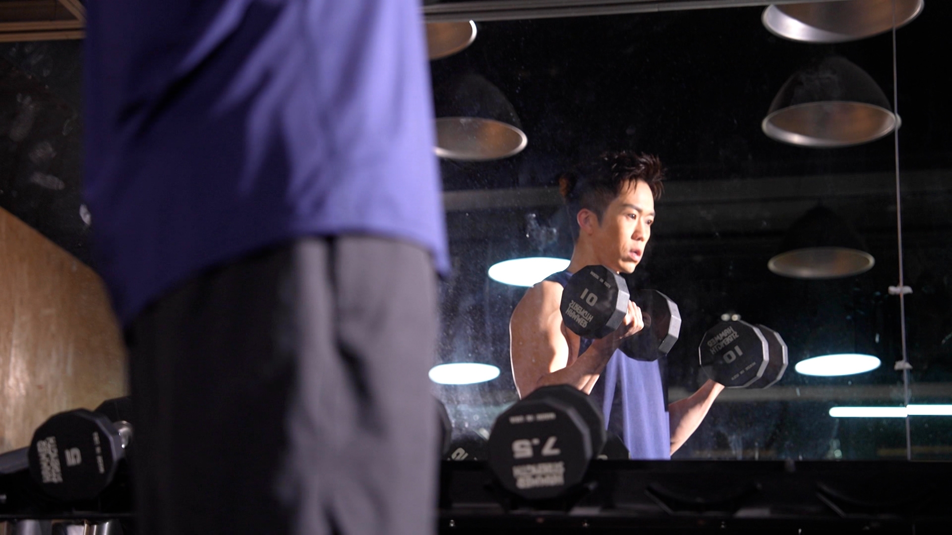 不少市民和街坊，都同樣遇過身體不同部位發出的奇怪聲音。不只他們，就連後生一族的藝人鄭衍峰，近年也陸續出現關節問題。