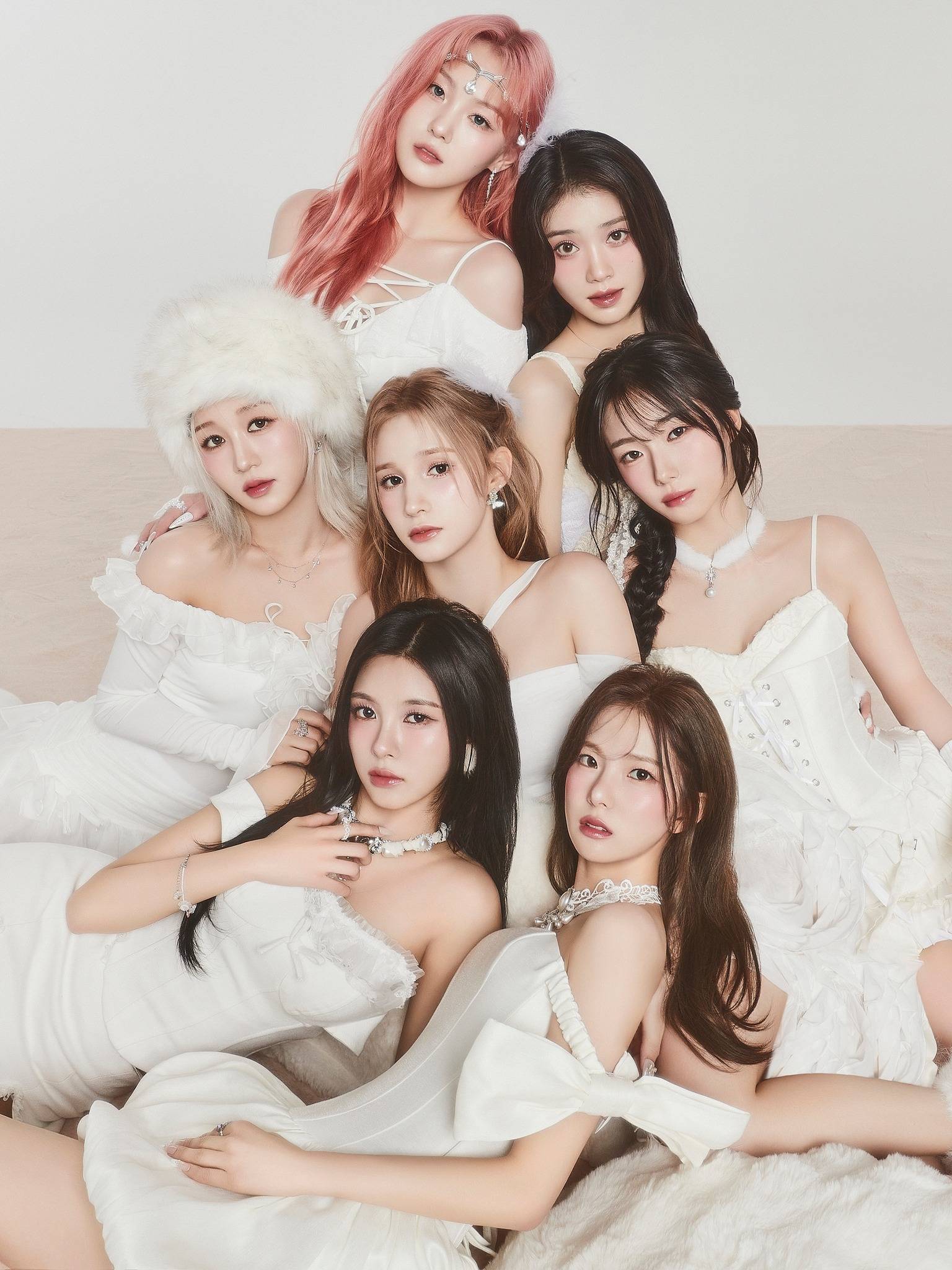 新春花車巡遊｜韓國女團Kep1er及泰國男團LYKN訪港