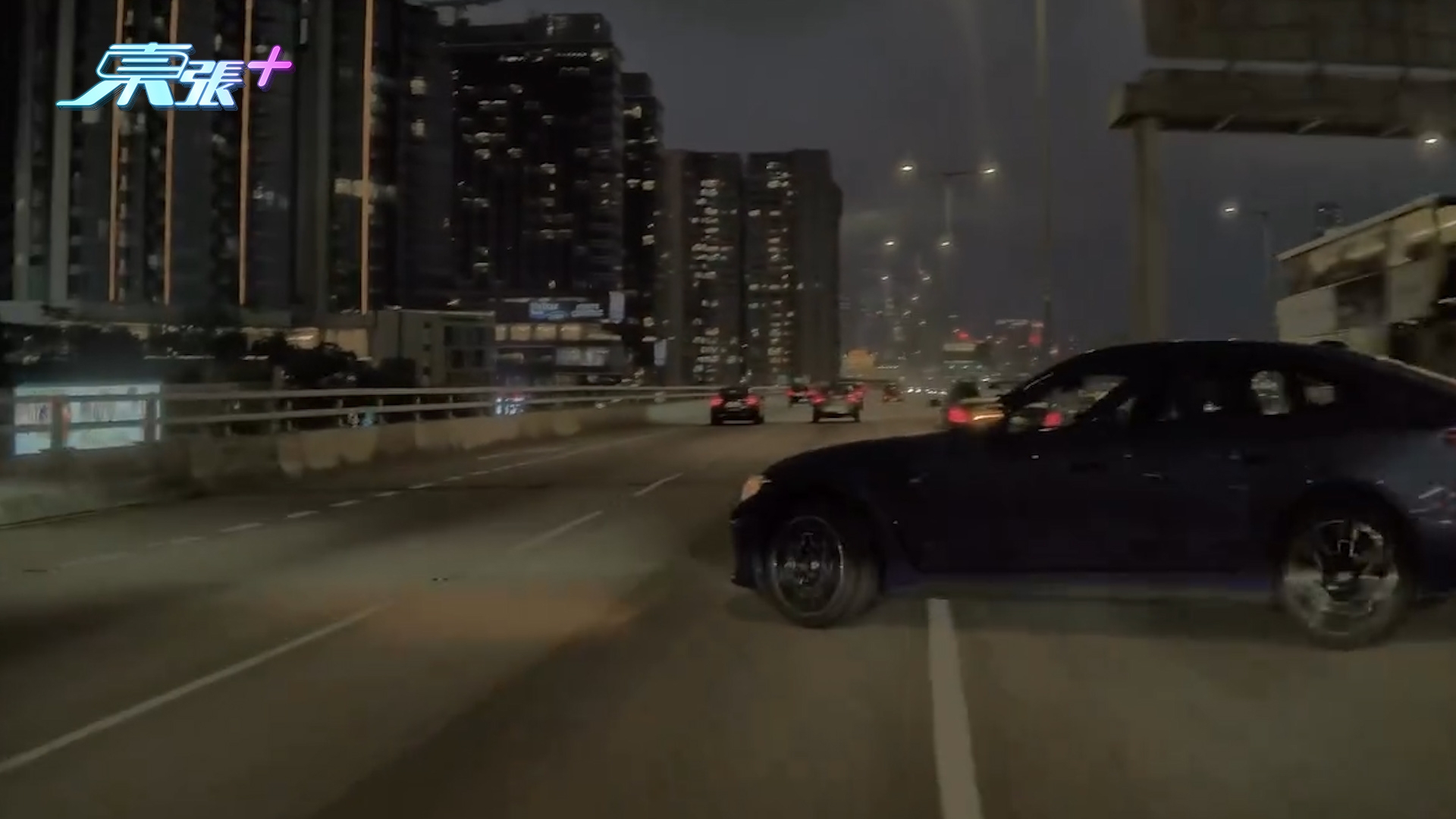 車Cam直擊｜東區走廊BMW寶馬學「烈火戰車」　最後跣呔甩尾險玩死後車