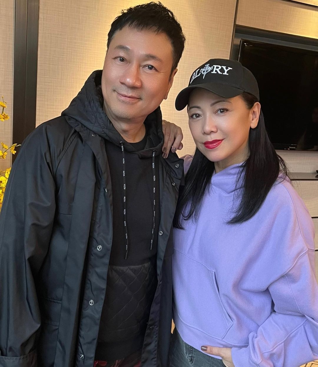 《巾幗梟雄》當年收視成績氣勢如虹，為黎耀祥及鄧萃雯連奪視帝視后獎座。