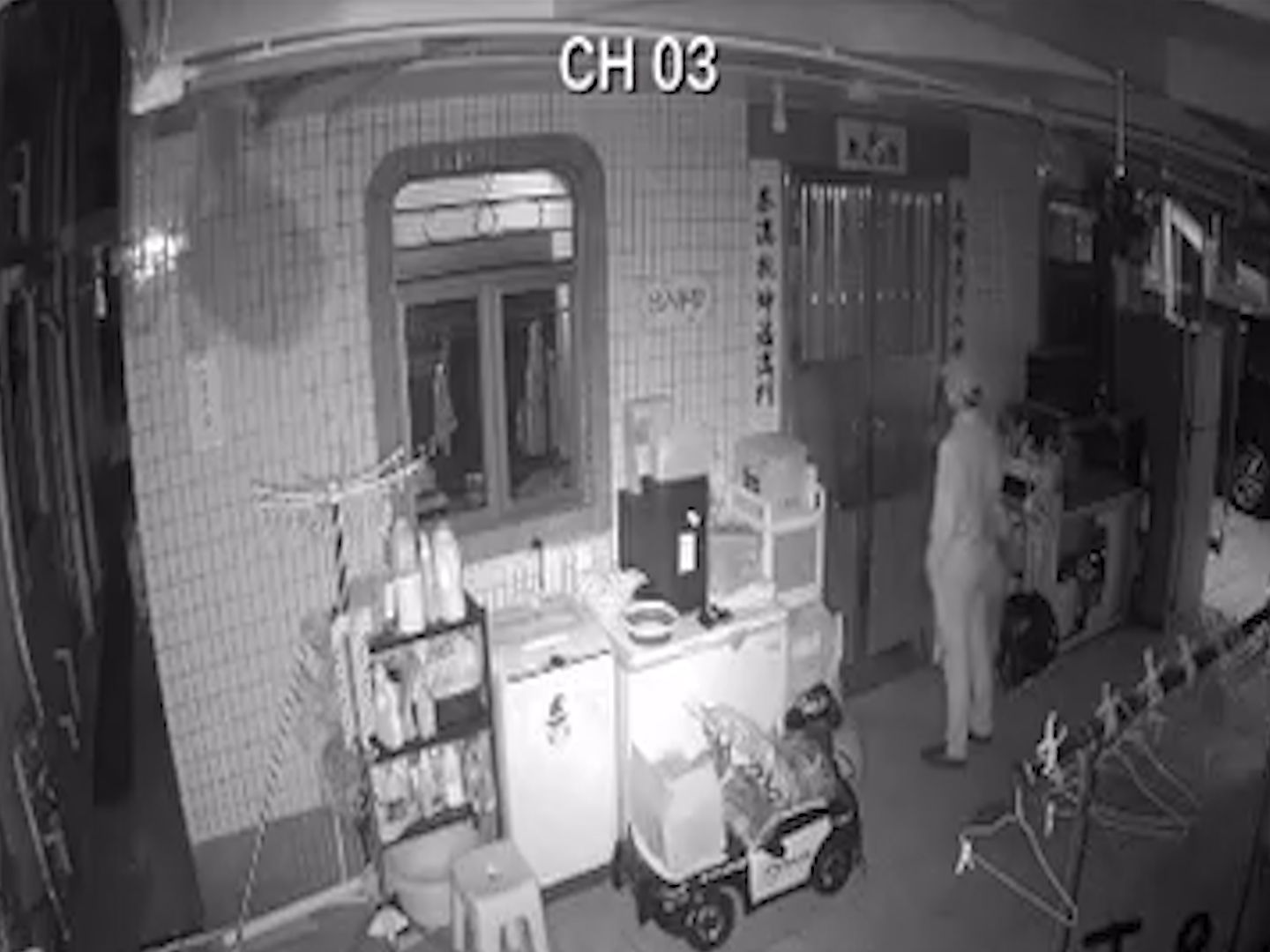 元朗廈村賊人夜潛3小時疑踩線