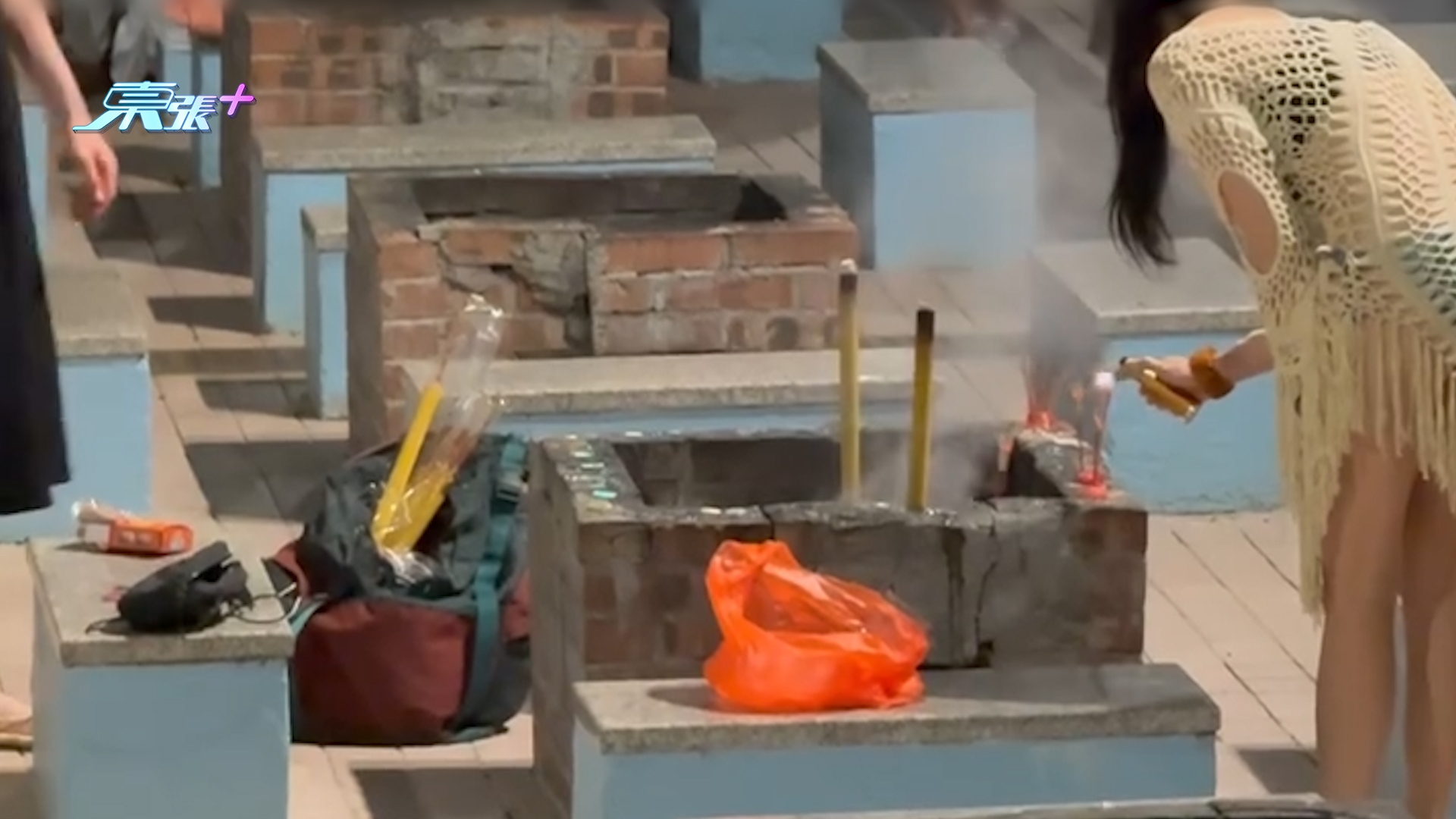 深水灣燒烤場疑被外籍人士用作燒街衣　網民怒批無公德心滋擾公眾