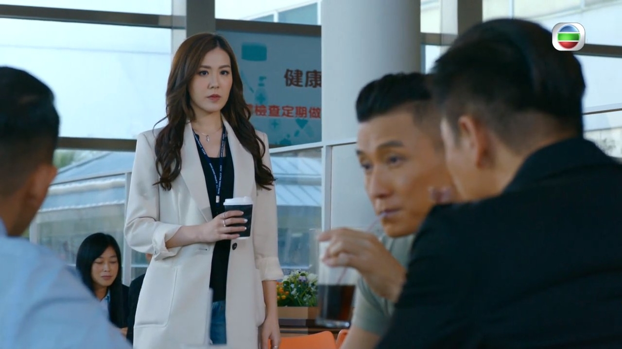 劉佩玥就係因為呢幾個眼神，畀網民覺得佢開始黑化。