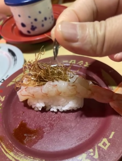 有片｜連鎖壽司店壽司藏「尖銳鐵片」食客公開事件