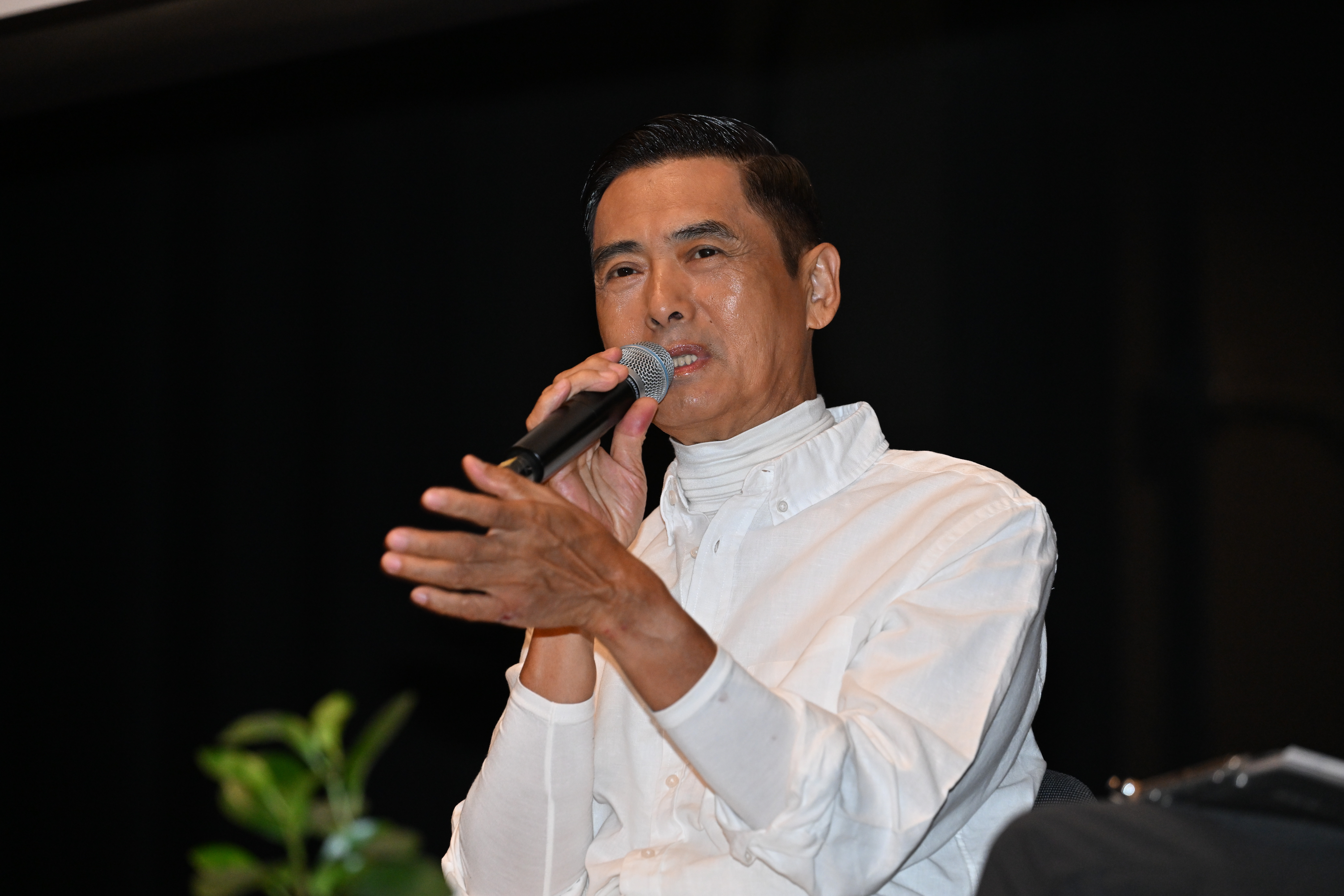 發哥呢日同300位港大師生分享對生活睇法同經驗