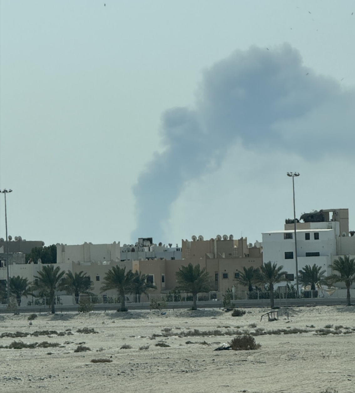 伊朗局勢｜多國旅行團滯留中東　廣州旅客居近巴林轟炸點　稱「只想遠離」 (南方都市報)