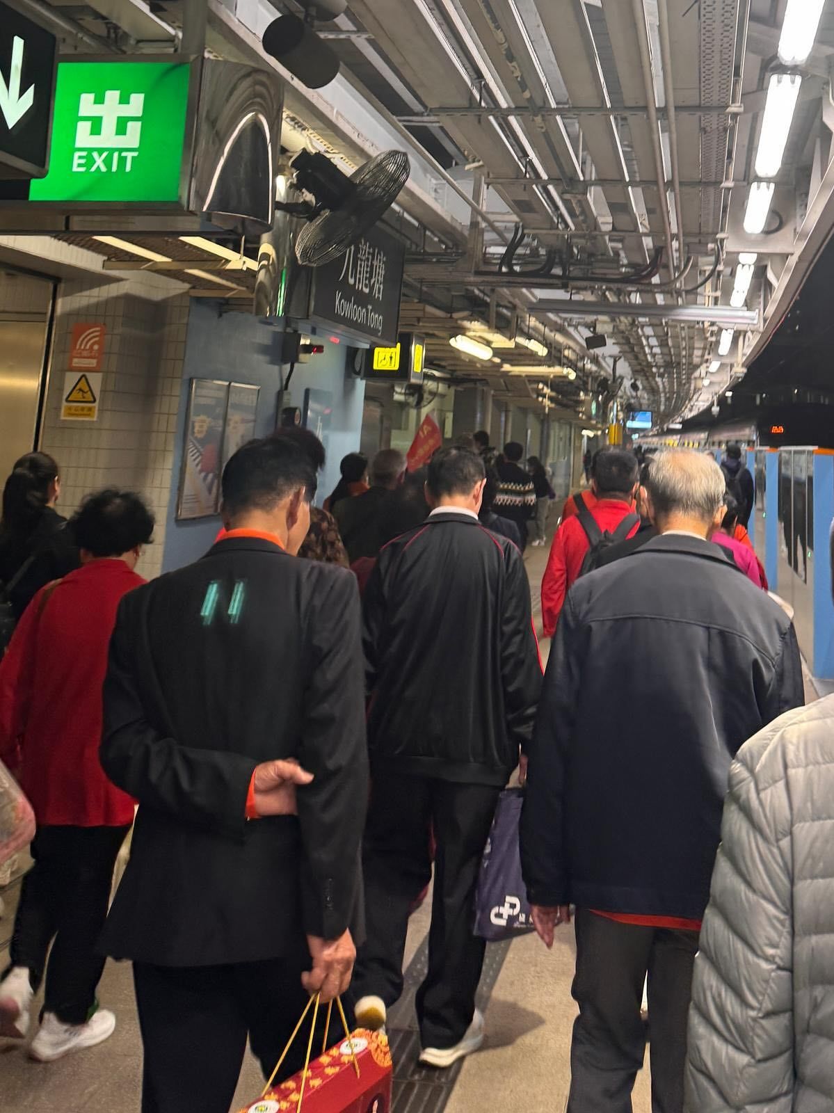 內地「鴨仔團」不坐旅遊巴轉坐東鐵去羅湖