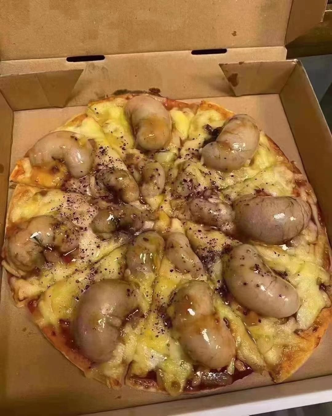 宮保鷄『丁』(鷄子) Pizza 你敢唔敢試？