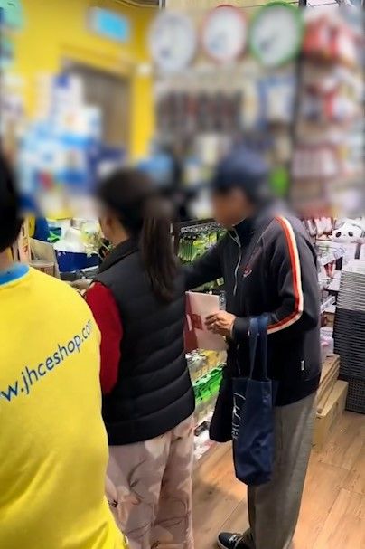 日本城職員與客人爆口角網片瘋傳，網民力撐一方大讚EQ高！