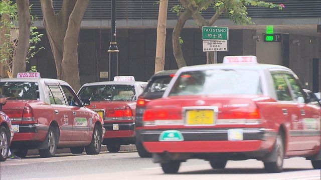 一名五旬的士司機涉嫌在去年11月颱風襲港期間，在上水站外拒絕接載一名乘客。的士司機遭票控拒載罪受審，被裁定罪成，罰款2000元。（資料圖片）