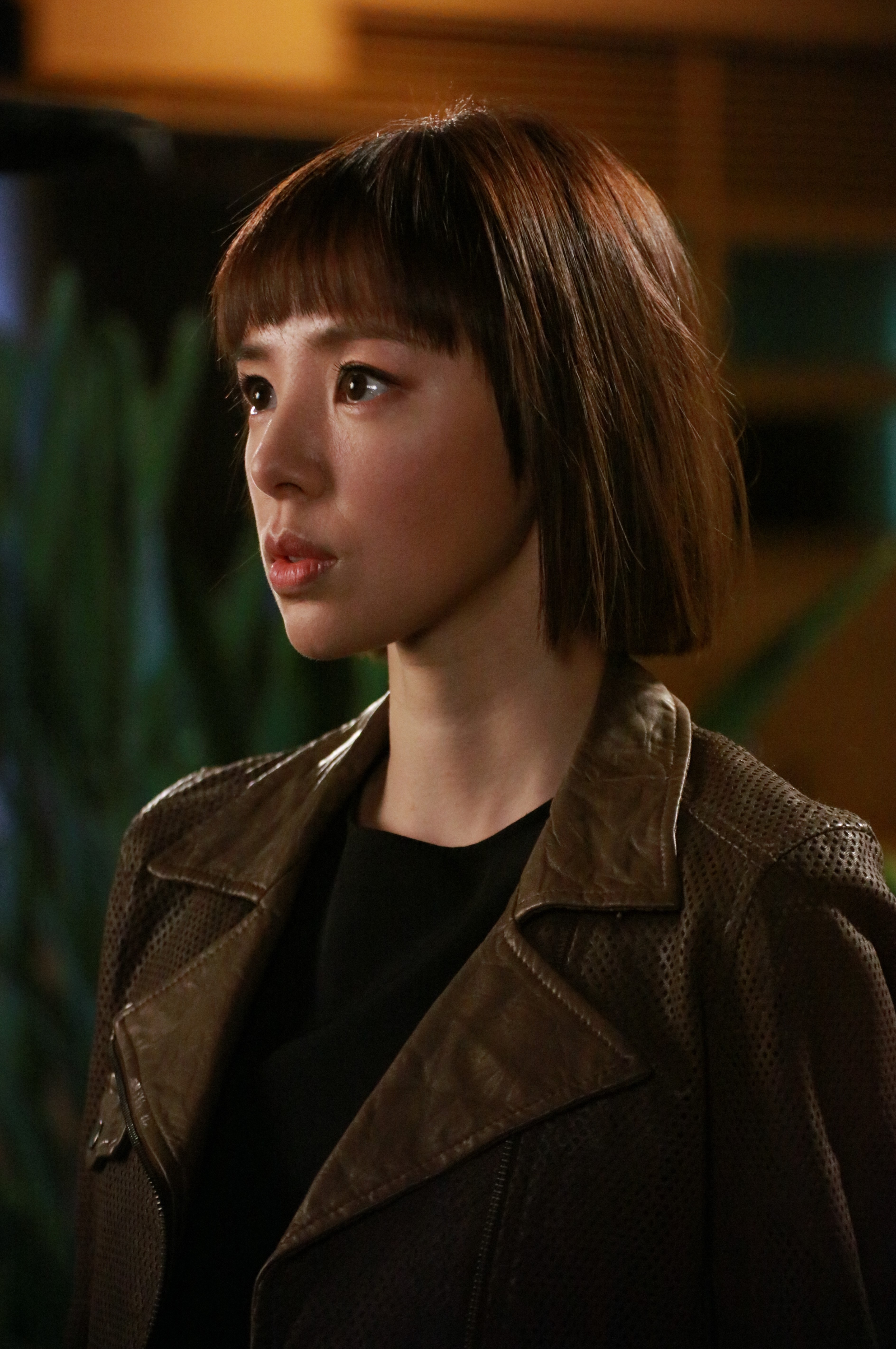 Zoie將首次扮演專業人士，仲要戒講嘢尾音